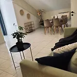 Διαμέρισμα Sofitaki *